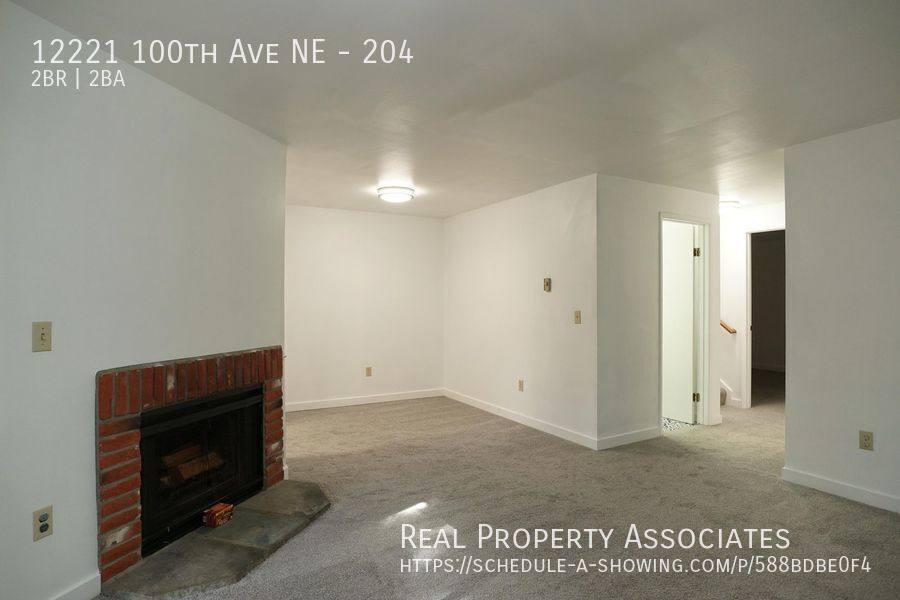 Condo for rent at 12221 100th Ave NE #204, Kirkland, WA 98034