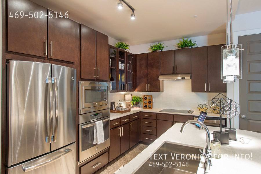 Apartment for rent at 852 Usener St #666, Houston, TX 77009