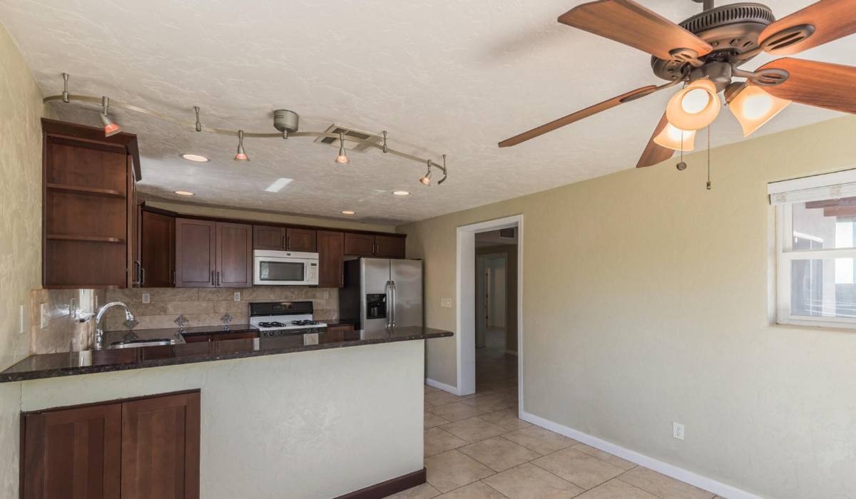 Apartment for rent at 410 E Waverly St, Tucson, AZ 85705