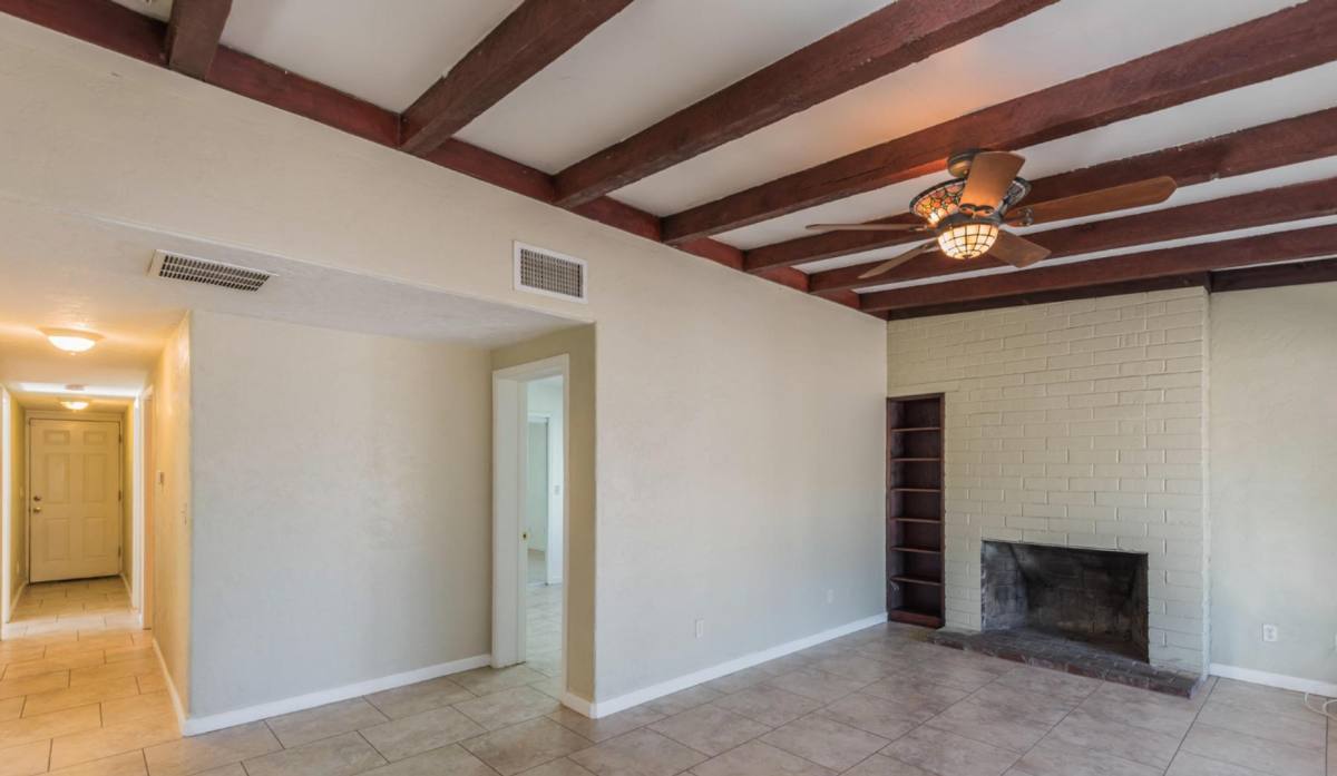 Apartment for rent at 410 E Waverly St, Tucson, AZ 85705