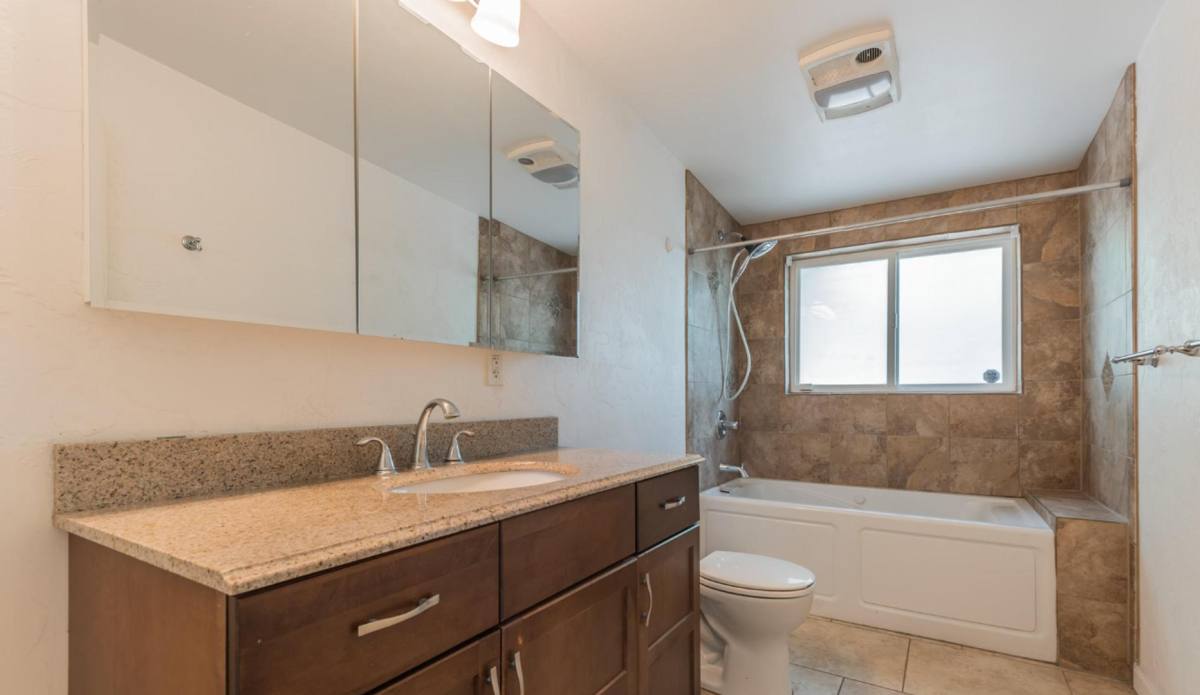 Apartment for rent at 410 E Waverly St, Tucson, AZ 85705