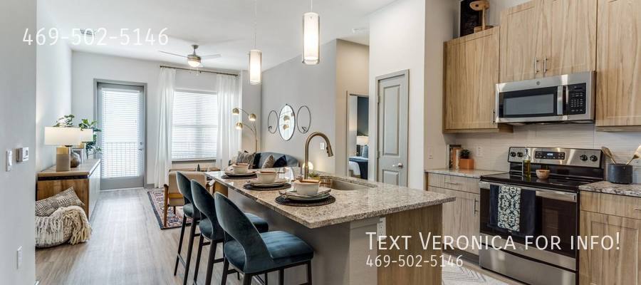 Apartment for rent at 14175 Dallas Parkway #737, Dallas, TX 75254