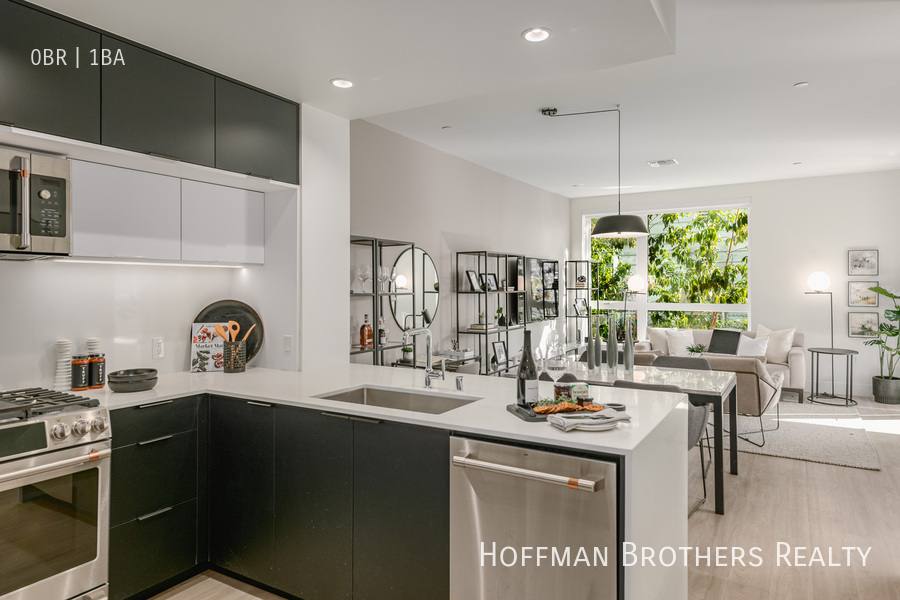 Apartment for rent at 200 N Toluca St #204, Los Angeles, CA 90026
