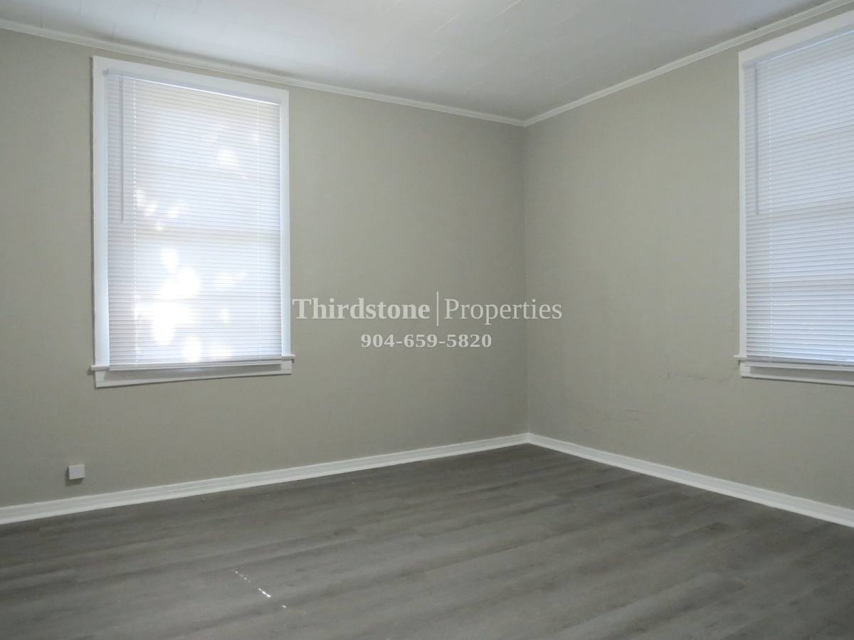 House for rent at 2913 W 2nd St, Jacksonville, FL 32254