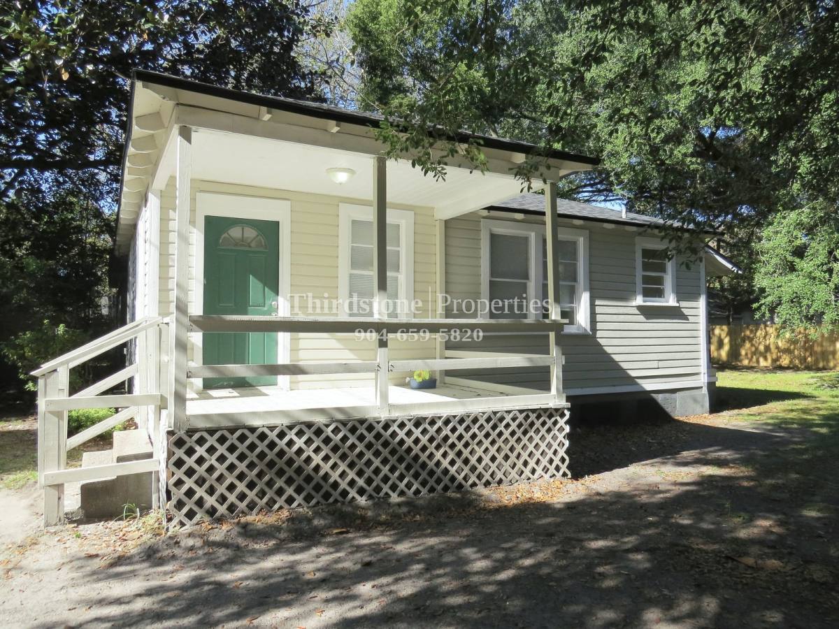 House for rent at 2913 W 2nd St, Jacksonville, FL 32254
