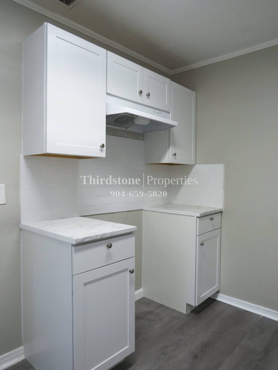 House for rent at 2913 W 2nd St, Jacksonville, FL 32254