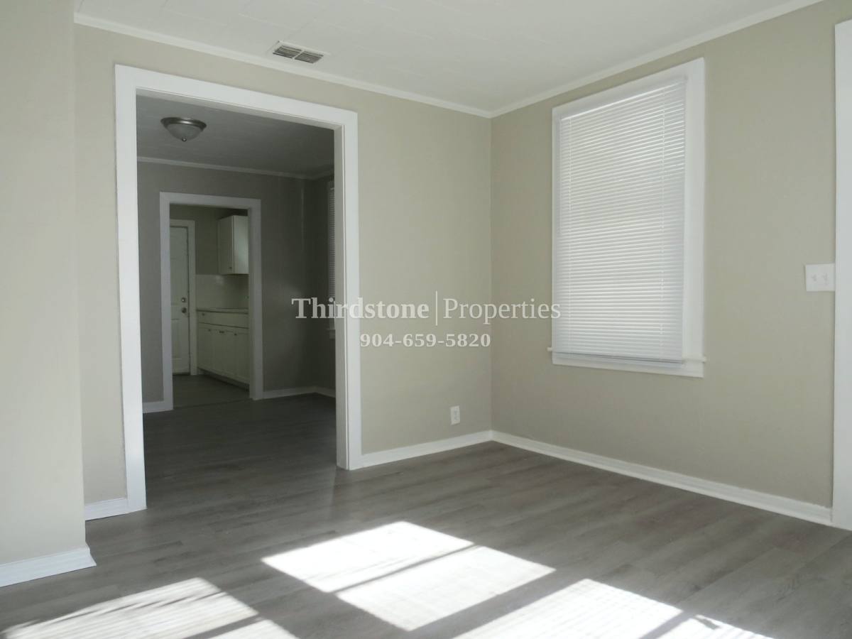 House for rent at 2913 W 2nd St, Jacksonville, FL 32254