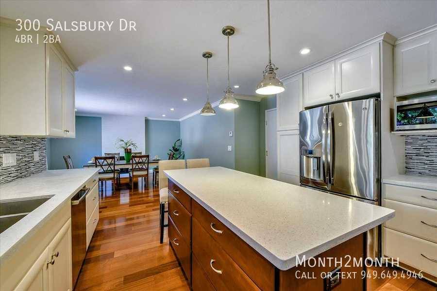 House for rent at 300 Salsbury Dr, Santa Clara, CA 95051