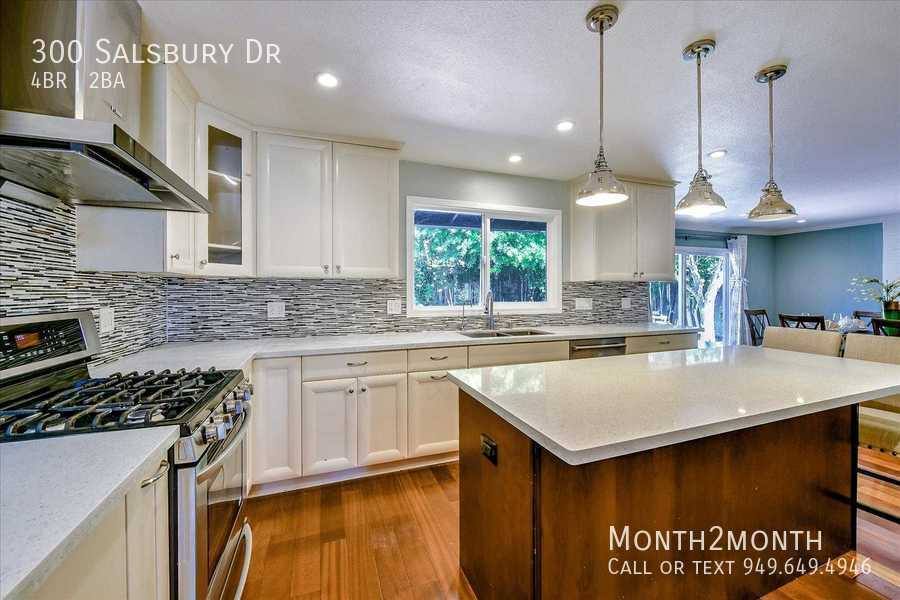 House for rent at 300 Salsbury Dr, Santa Clara, CA 95051
