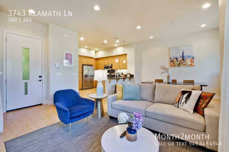 Townhouse for rent at 3743 Klamath Lane, Palo Alto, CA 94303