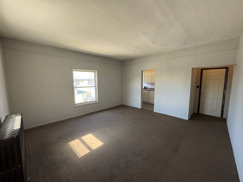 Apartment for rent at 559 W Washington St #4, Frankfort, IN 46041