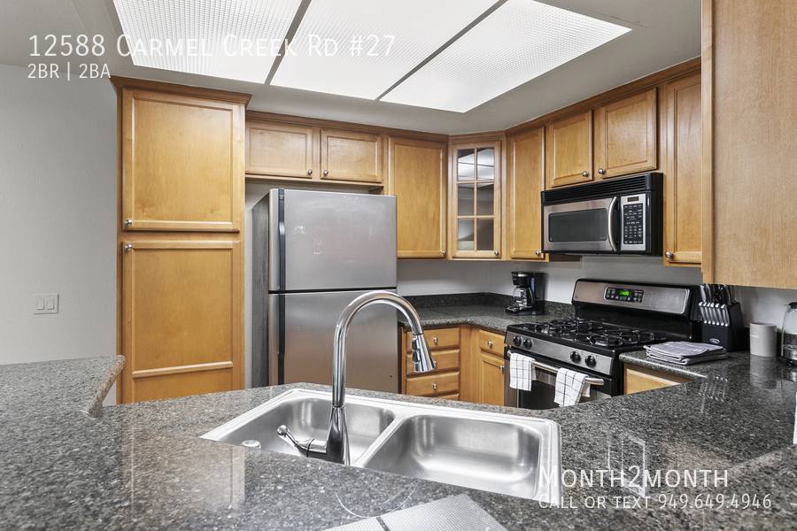 Apartment for rent at 12588 Carmel Creek Rd #27, San Diego, CA 92130