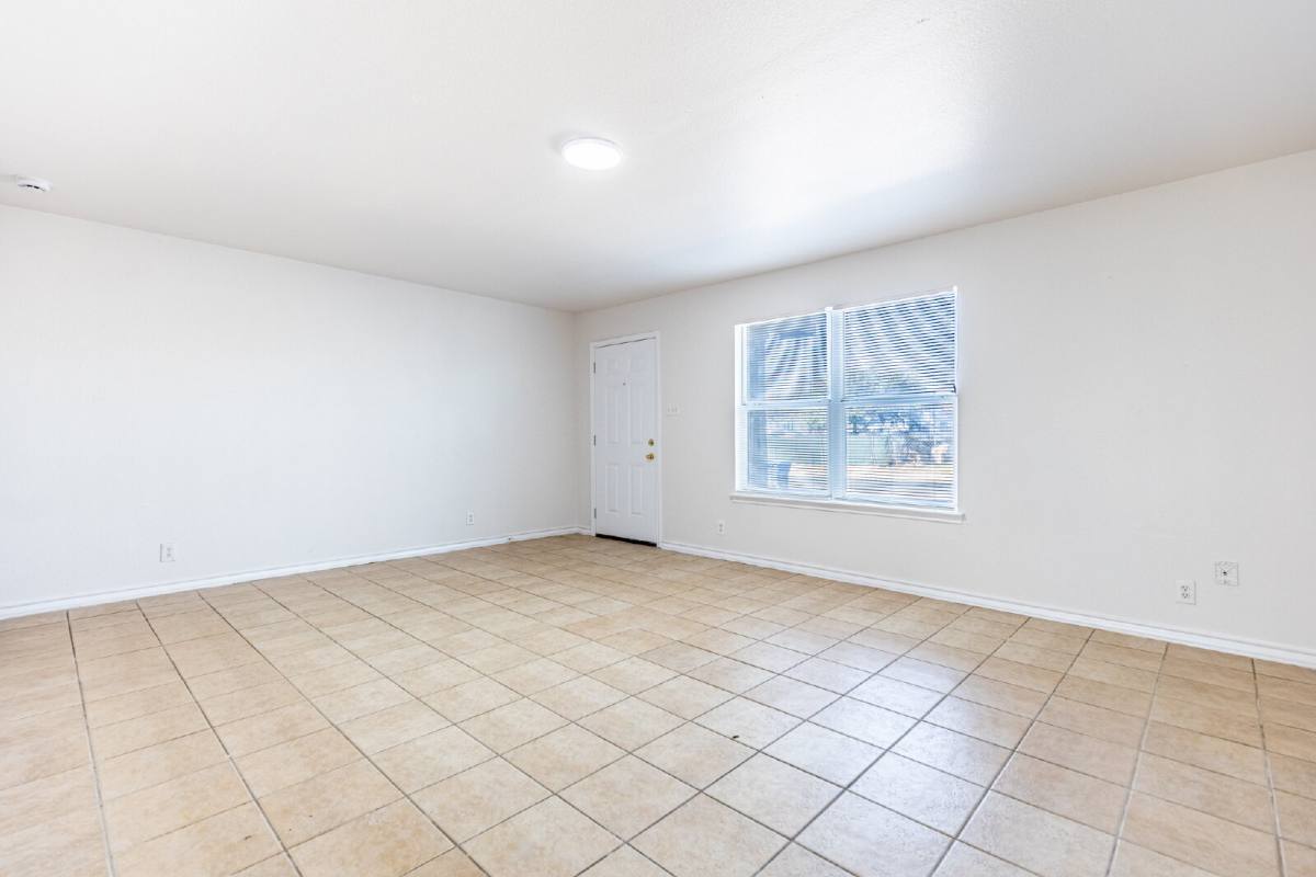 House for rent at 114 Garner St, San Antonio, TX 78237