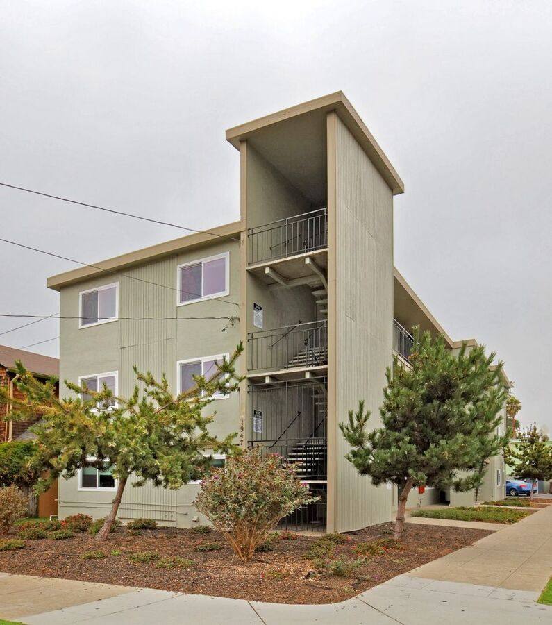 Apartment for rent at 1947 Oregon St #3, Berkeley, CA 94703