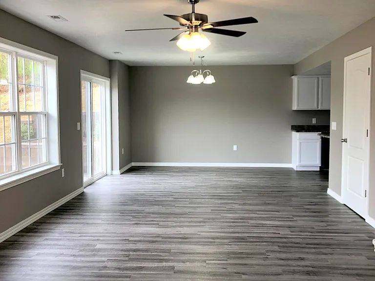 Townhouse for rent at 120 Sunrise Cove, Branson, MO 65616