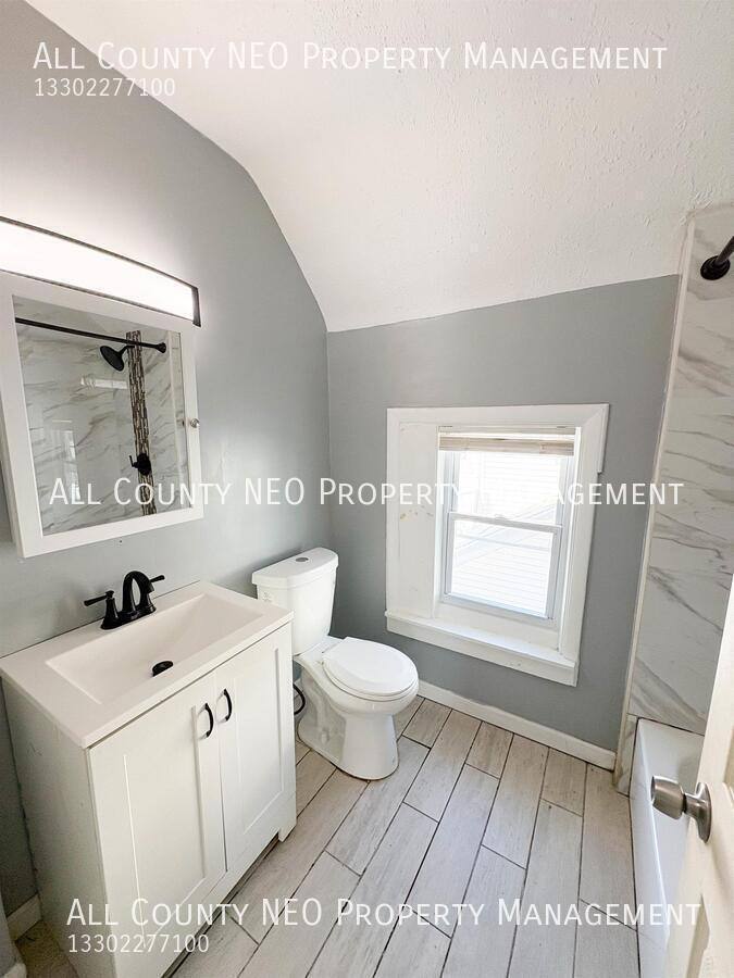 Apartment for rent at 3320 W 56th St, Cleveland, OH 44102