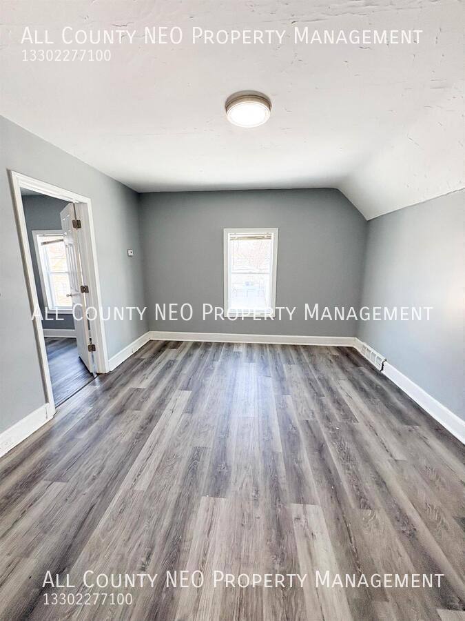 Apartment for rent at 3320 W 56th St, Cleveland, OH 44102