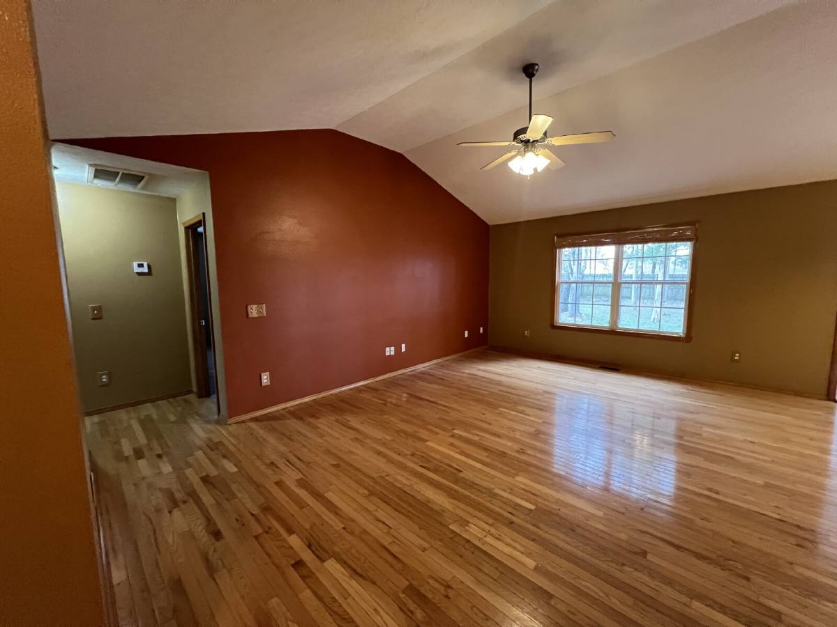 House for rent at 161 Shadowview Dr, Branson, MO 65616