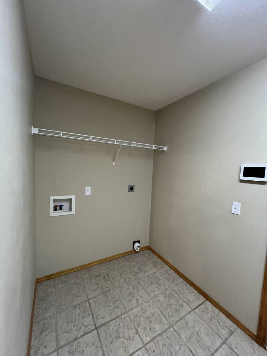 House for rent at 161 Shadowview Dr, Branson, MO 65616