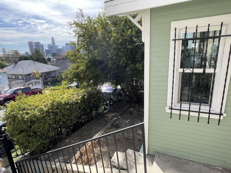House for rent at 515 Burlington Ave, Los Angeles, CA 90026