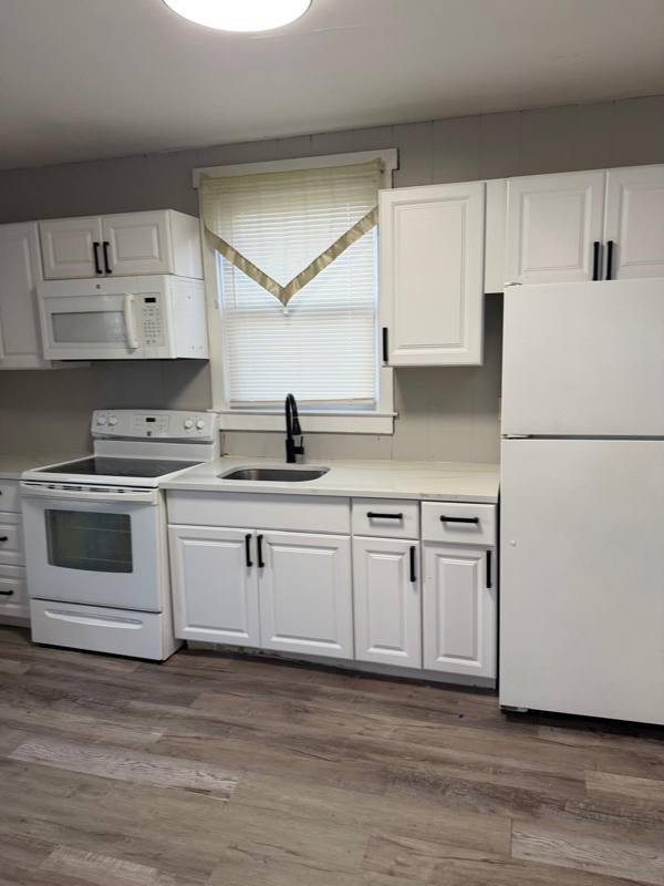 Apartment for rent at 127 Liverpool Ave, Egg Harbor City, NJ 08215