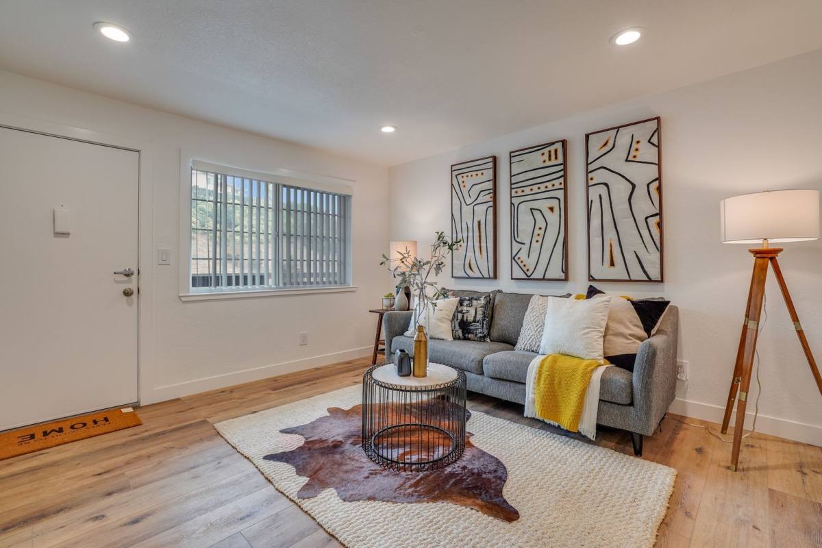 Apartment for rent at 1282 Mattox Rd, Hayward, CA 94541