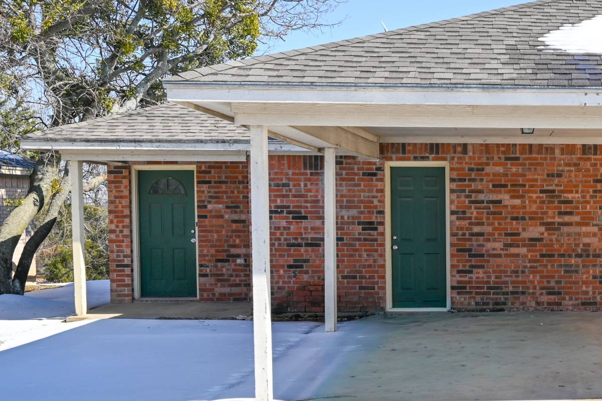 House for rent at 604 N Sewell Dr, Decatur, TX 76234
