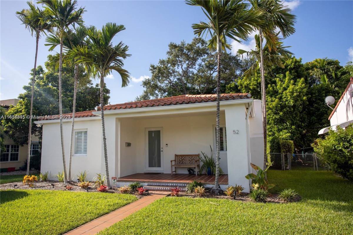 House for rent at 52 Montilla Ave, Miami, FL 33134