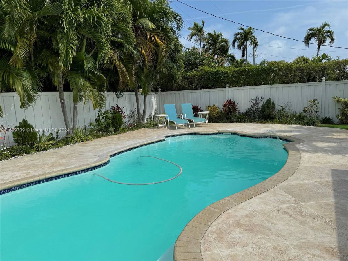 House for rent at 1611 71st St, Miami Beach, FL 33141