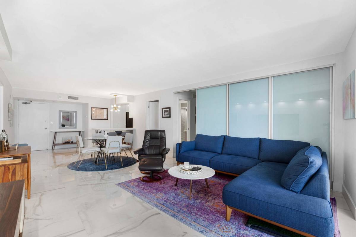 Apartment for rent at 6039 Collins Ave #1527, Miami Beach, FL 33140