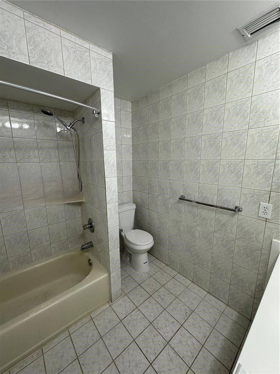 House for rent at 11580 SW 92nd St, Miami, FL 33176