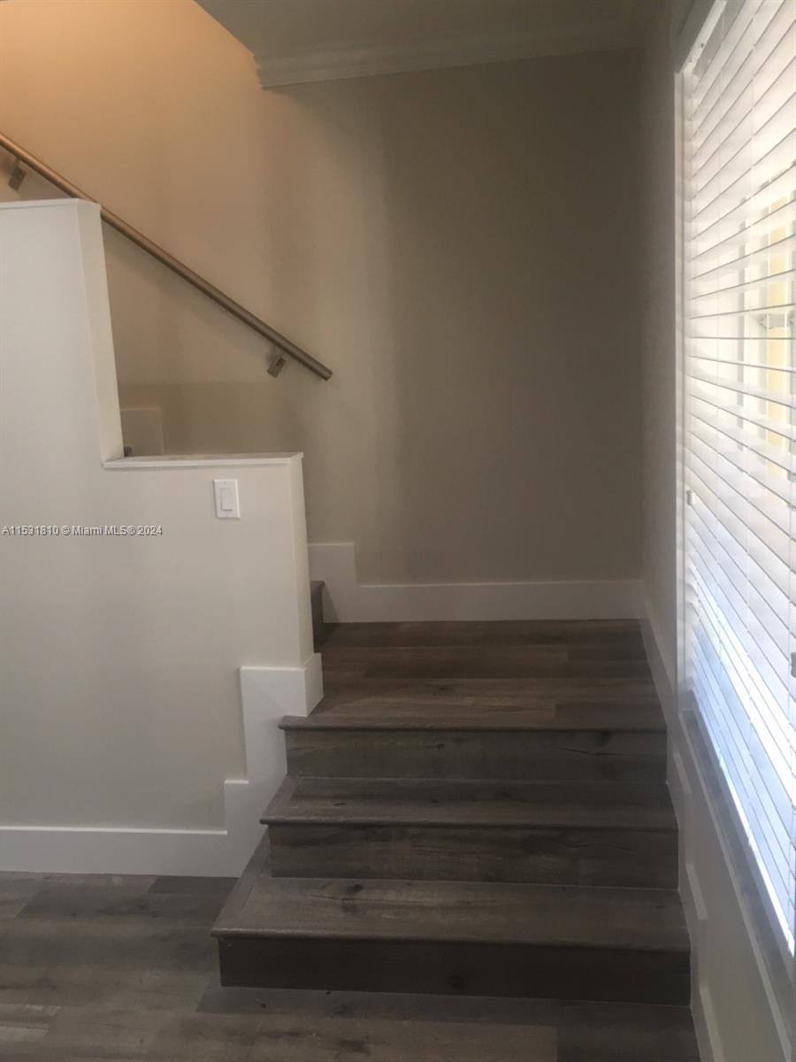 Townhouse for rent at 15 Madeira Ave #3, Miami, FL 33134