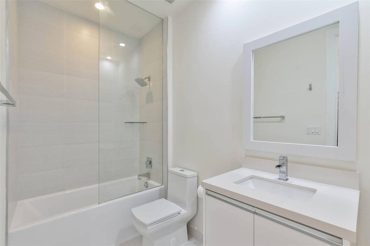 Apartment for rent at 6310 NW 103rd Place #102, Miami, FL 33178
