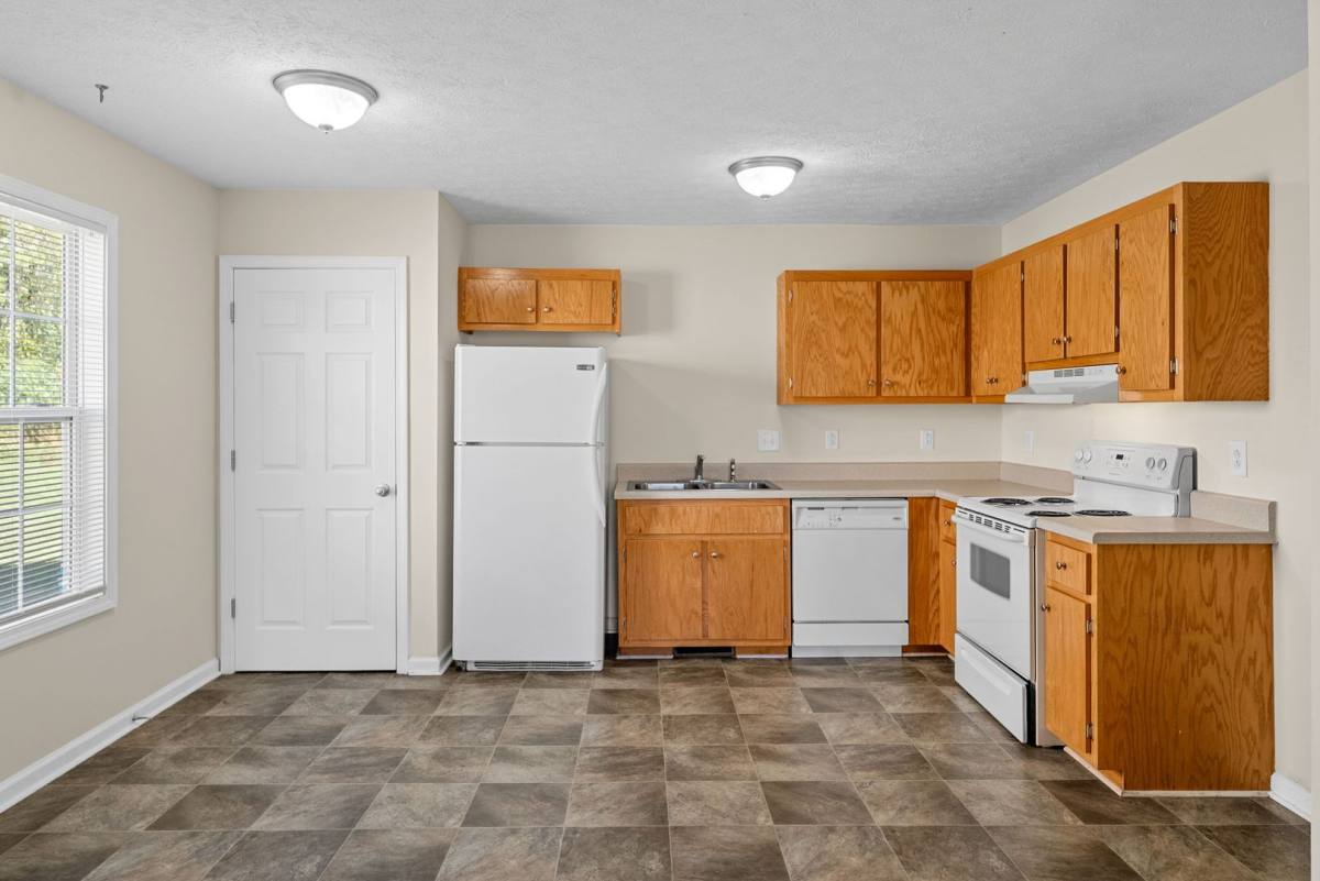Apartment for rent at 105 Solid Rock Court, Clarksville, TN 37042