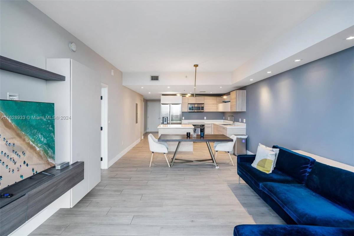 Apartment for rent at 2056 NE 167th St, Miami, FL 33162