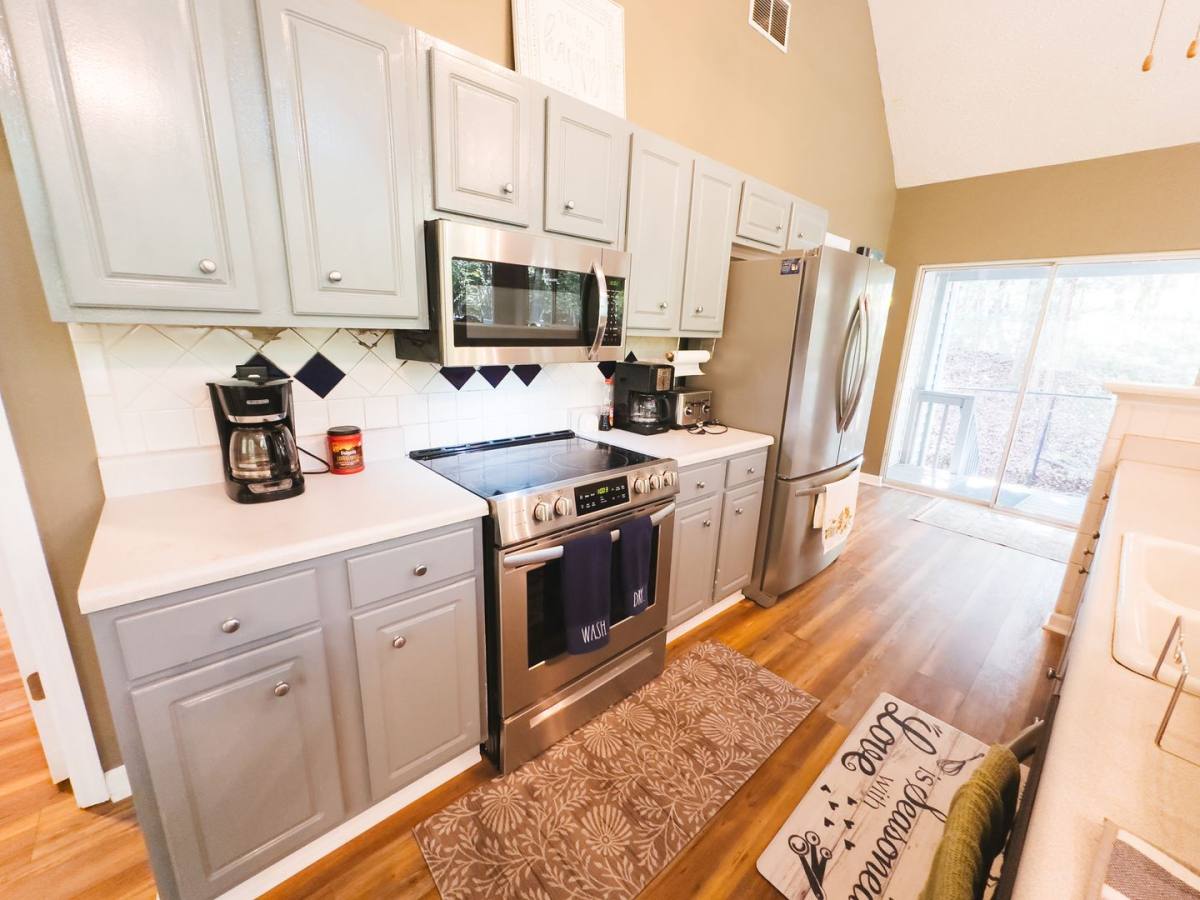 House for rent at 1177 Pine Dr, Lincolnton, GA 30817
