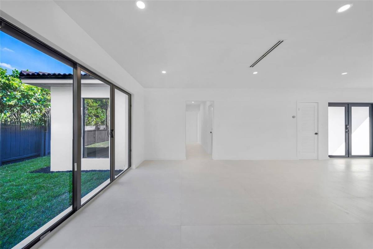 House for rent at 145 NW 95th St, Miami, FL 33150