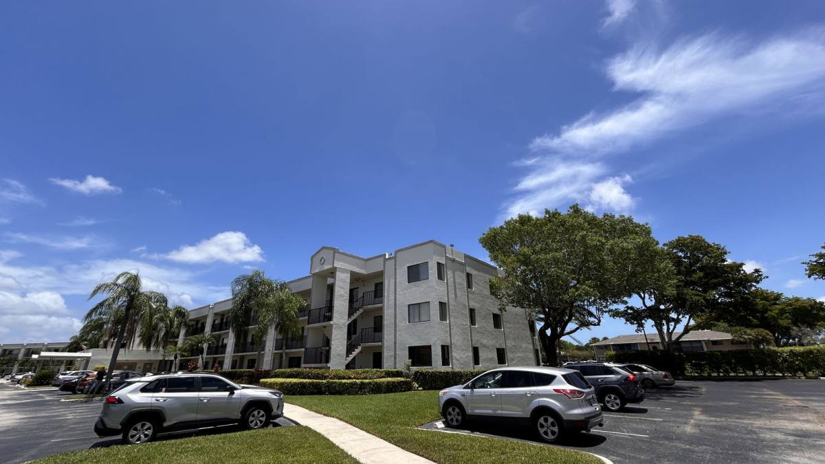 Condo for rent at 10350 E Clairmont Circle #312, Fort Lauderdale, FL 33321
