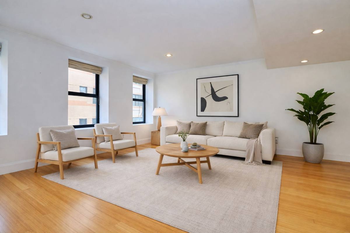 Apartment for rent at 55 Temple Place #5, Boston, MA 02111