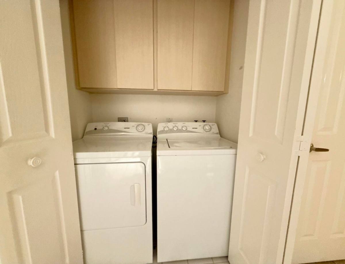 House for rent at 304 Sun Terrace Court, West Palm Beach, FL 33403