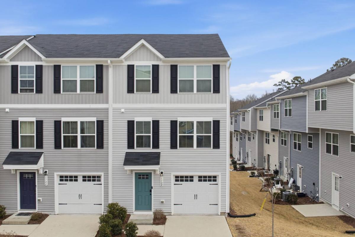 Townhouse for rent at 1104 Brimstone Way, Durham, NC 27704