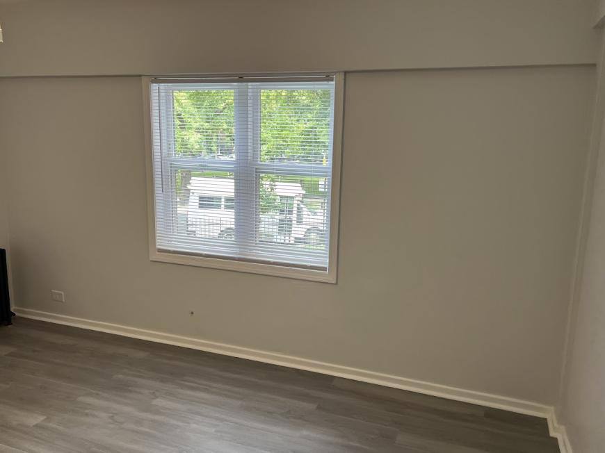 Apartment for rent at 7327 N Rogers #206, Chicago, IL 60626