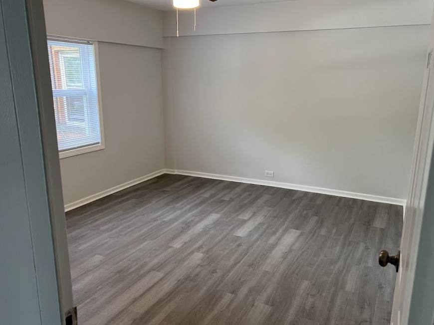 Apartment for rent at 7327 N Rogers #206, Chicago, IL 60626