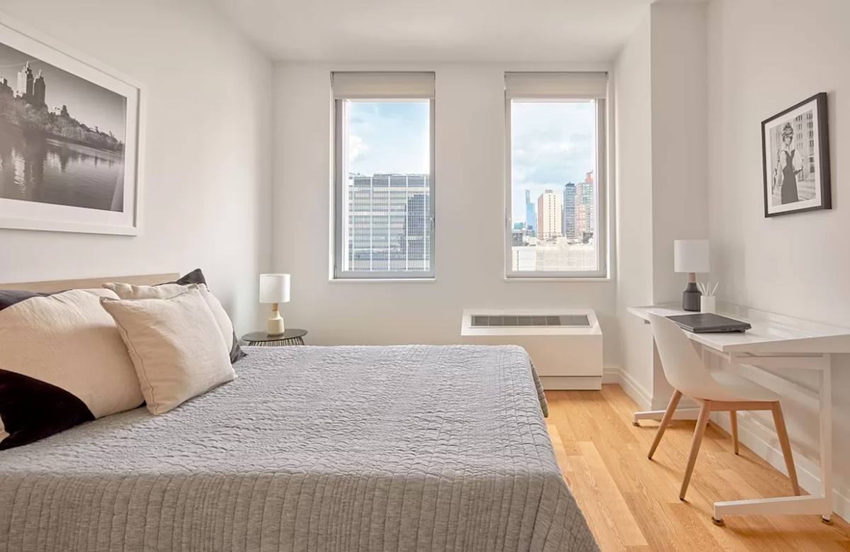 Apartment for rent at 550 W 54th St #863, New York, NY 10019