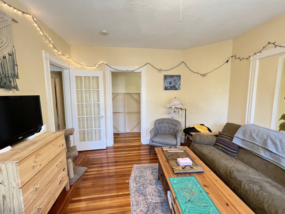 Apartment for rent at 2 Gilson Terrace #2R, Somerville, MA 02143