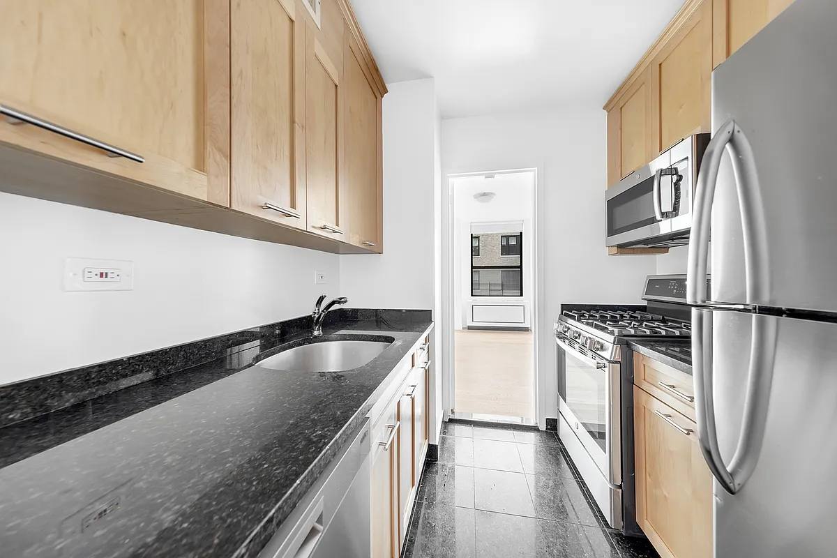Apartment for rent at 247 W 87th St #6AA, New York, NY 10024