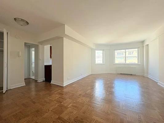 Condo for rent at 200 E 71st St #19FF, New York, NY 10021