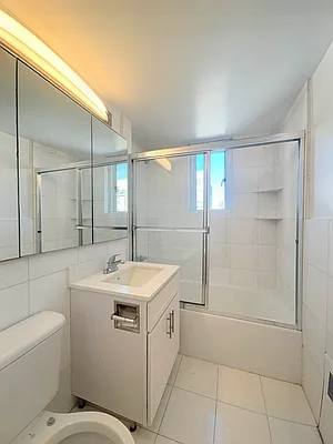 Condo for rent at 200 E 71st St #19FF, New York, NY 10021