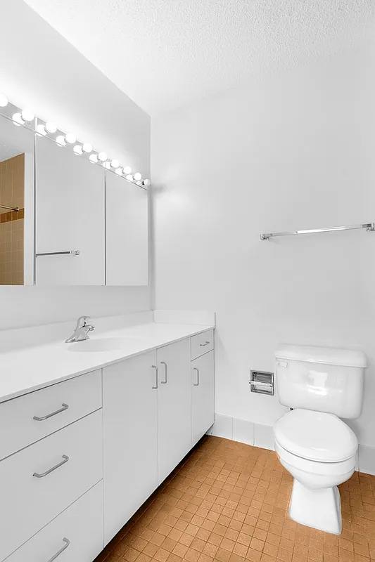 Apartment for rent at 247 W 87th St #6H, New York, NY 10024
