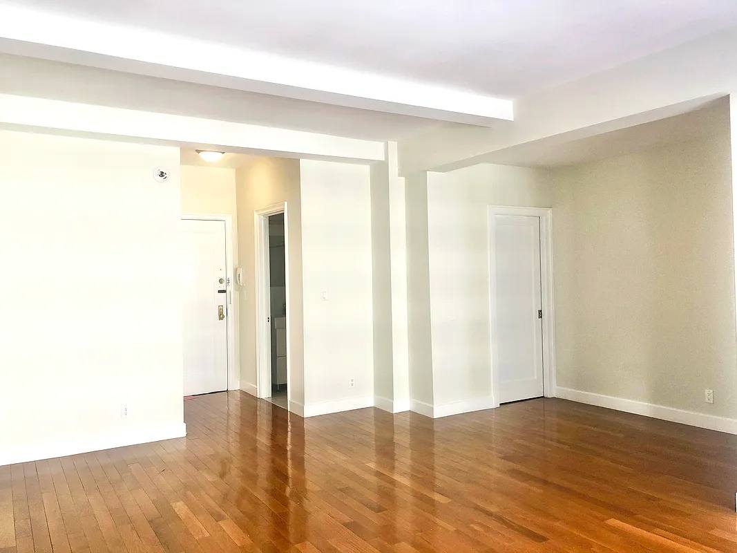Apartment for rent at 400 E 57th St #10JJ, New York, NY 10022